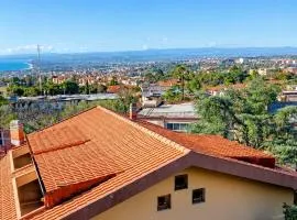 La casa di Claudia - Vista mare e piscina a Catania