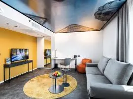 Three Corners Downtown Hotel
