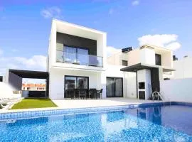 Deluxe Villa - By SCH