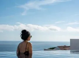 Outsite Ericeira Praia do Sul - Oceanview Villa with Infinity Pool