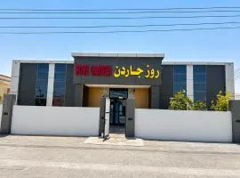 rosegarden hostel روز جاردن نزل