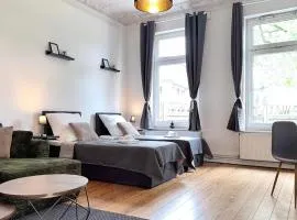 TT Living Apartments Rellingen I 2 & 4 Schlafzimmer I Küche I Vollbad I Waschmaschine