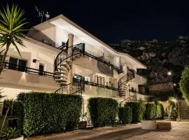 Albatros Apartments