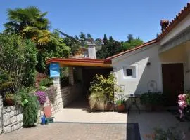 Apartments and Rooms Knez