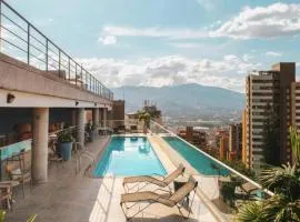 Luxury Studio El Poblado Pool Rooftop 4th Floor