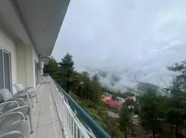 Haven Pine View Murree - 3BR Home with Balcony, BBQ