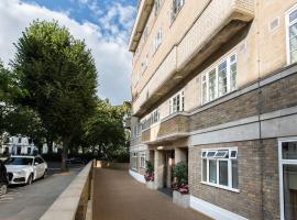 Vincent House London Residence, hotel near Notting Hill Gate Tube Station, London