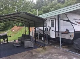 Camper with Queen and bunk bed