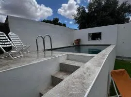 Juniors Country House