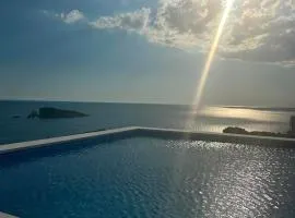 ZIS LUX Sea View