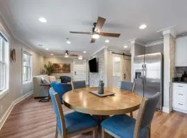 Carters Court Serene Suite