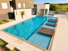 Apto com piscina + ar cond+ espaço home office
