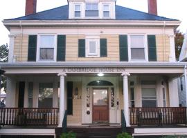 A Cambridge House Inn、ケンブリッジのホテル