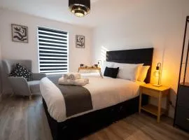 Watford 2-Bed Oasis - 20-min to London - Central
