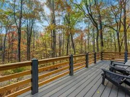 A Humble Abode - - Pet Friendly, Fire Pit, Deck, Grill, Wood Stove, Games, Wifi, 6 acres