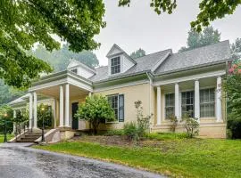 Spacious Mechanicsburg Home: Ski, Hike & Celebrate