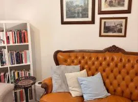 Cozy Apartment with Terrace - Casa Angela
