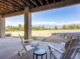 'Pikes Peak Retreat' Condo with Stunning Views