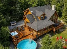 Blue Moose Private pool spa sauna lake access