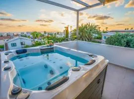250m to Beach - Private Hot Tub - 2 Terraces - BBQ