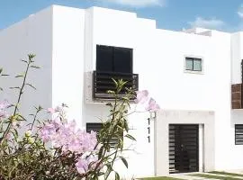 Casa 3 Habitaciones con Alberca Cantera Residencial 3 min Playa San Carlos