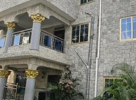 Fofana Luxury Suites