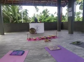 Om yoga Shala Beruwala - Yoga & Sound Healing