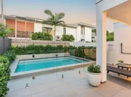 Noosa Heads Hideaway with Pool & Alfresco Living