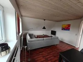 Bright Apartment By The Kattegat With Garden