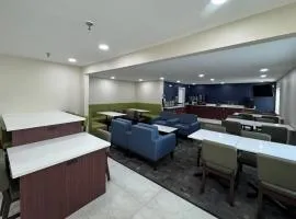 La Quinta Inn by Wyndham Auburn Worcester