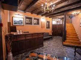RAHAT Guest House in Old Town - Free Private Parking