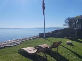 Unique Beach House - Right On The Beach