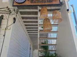 U House Homeytel