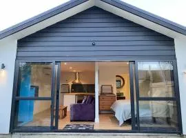 The Driftwood Den