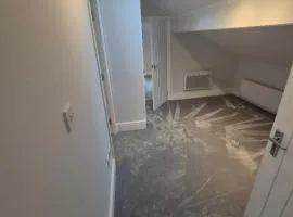''Hide-Away'' flat 5 2nd floor albert road fanworth