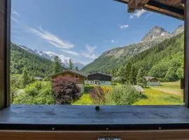 Tapia Mont Blanc View wParking Near Charamillon Lift 2BR Sleeps 4 - Happy Rentals