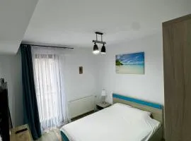 Crystal Home Mamaia Nord