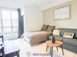 La Villette - Charming flat in Pantin - GetHosted