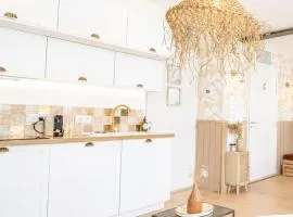 Appart'Hôtel & Spa "Les Voiles" Le Kornog