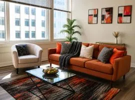 #5 Downtown Free Parking- Walk to Gainbridge, Lucas Oil, Conv Cntr