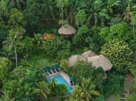 Huma Terra Lodges