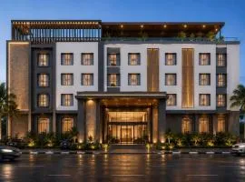 Clubhouse Vytilla by CheckIn, Kochi