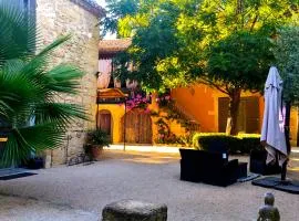 Maison d'hôte Mas de Castille entre Uzès et le pont du Gard