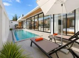Seaside New 3BR Pool Villa 2-Min Walk to Bangtao Beach l Villa Belplaya Phuket, Bangtao
