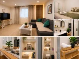 Le Refuge, Center 2 min away, Airport 6 min away