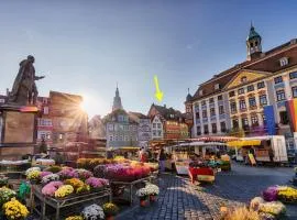 The Square Coburg