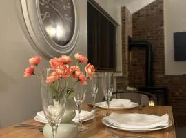 Attitash Townhouse: AC, Pool, Storyland, Saco River