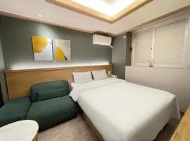 Gallery Motel