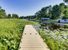 Mille Lacs Lake Cabin w/ Private Dock & Fire Pit