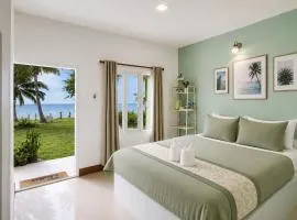 Ava Beach Pakbara